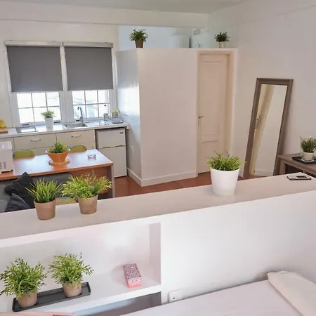 Centrico Y Luminoso Estudio En Cruz *